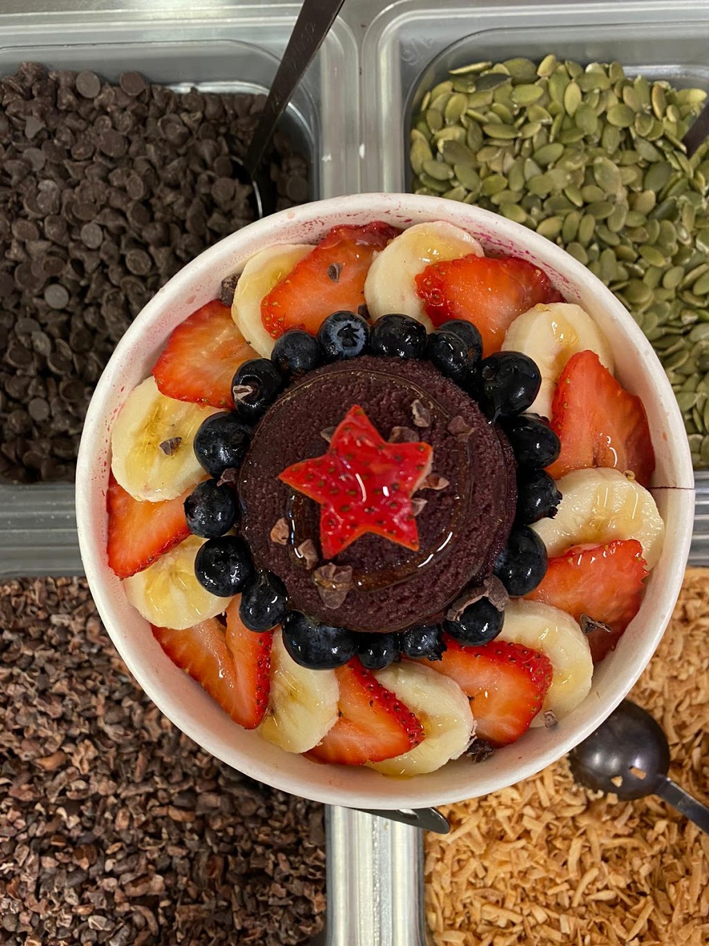 Ubatuba Acai - Valencia | restaurant | 24303 Town Center Dr Suite 130, Valencia, CA 91355, USA | 6612896919 OR +1 661-289-6919