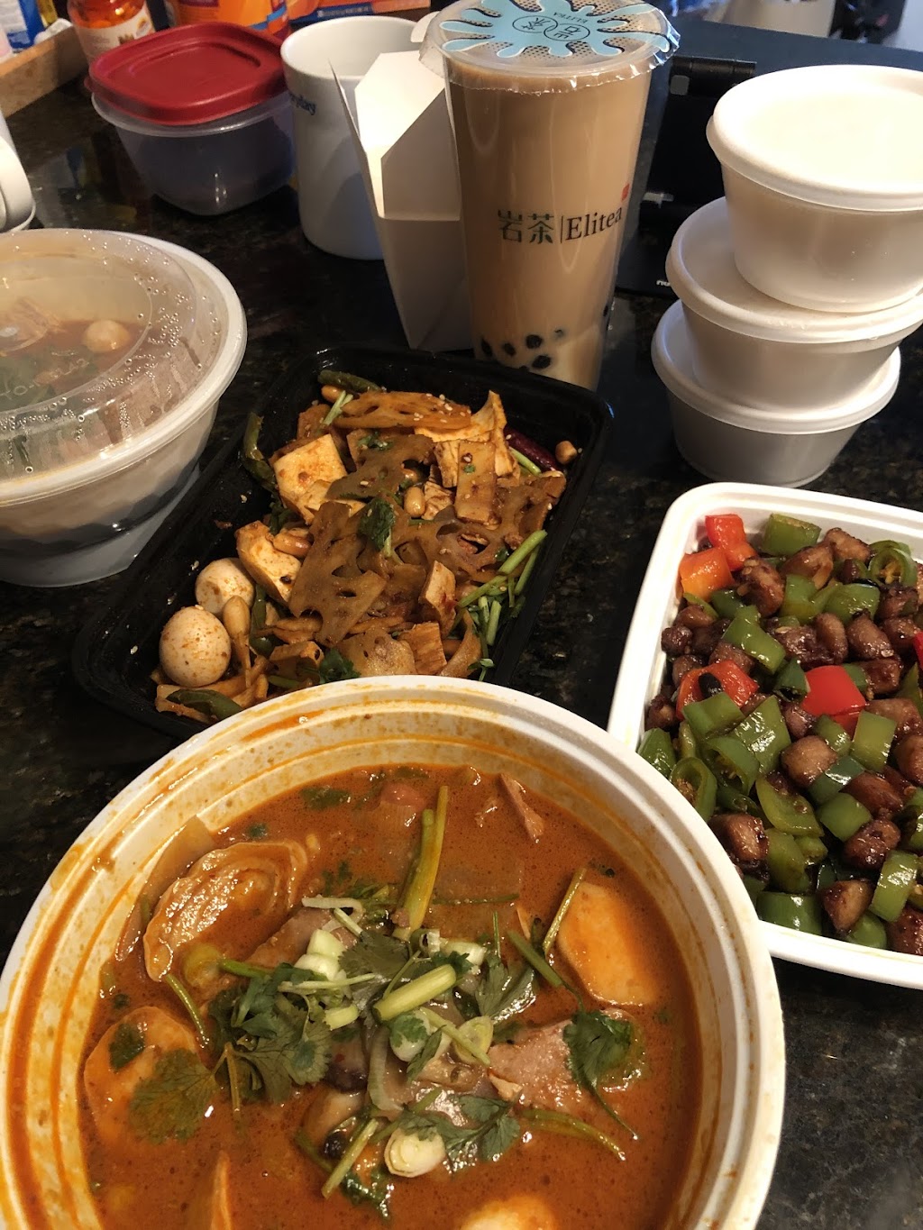 忆味Memoir Spicy Pot | restaurant | 2002 S Wentworth Ave #B8, Chicago, IL 60616, USA | 7732903431 OR +1 773-290-3431