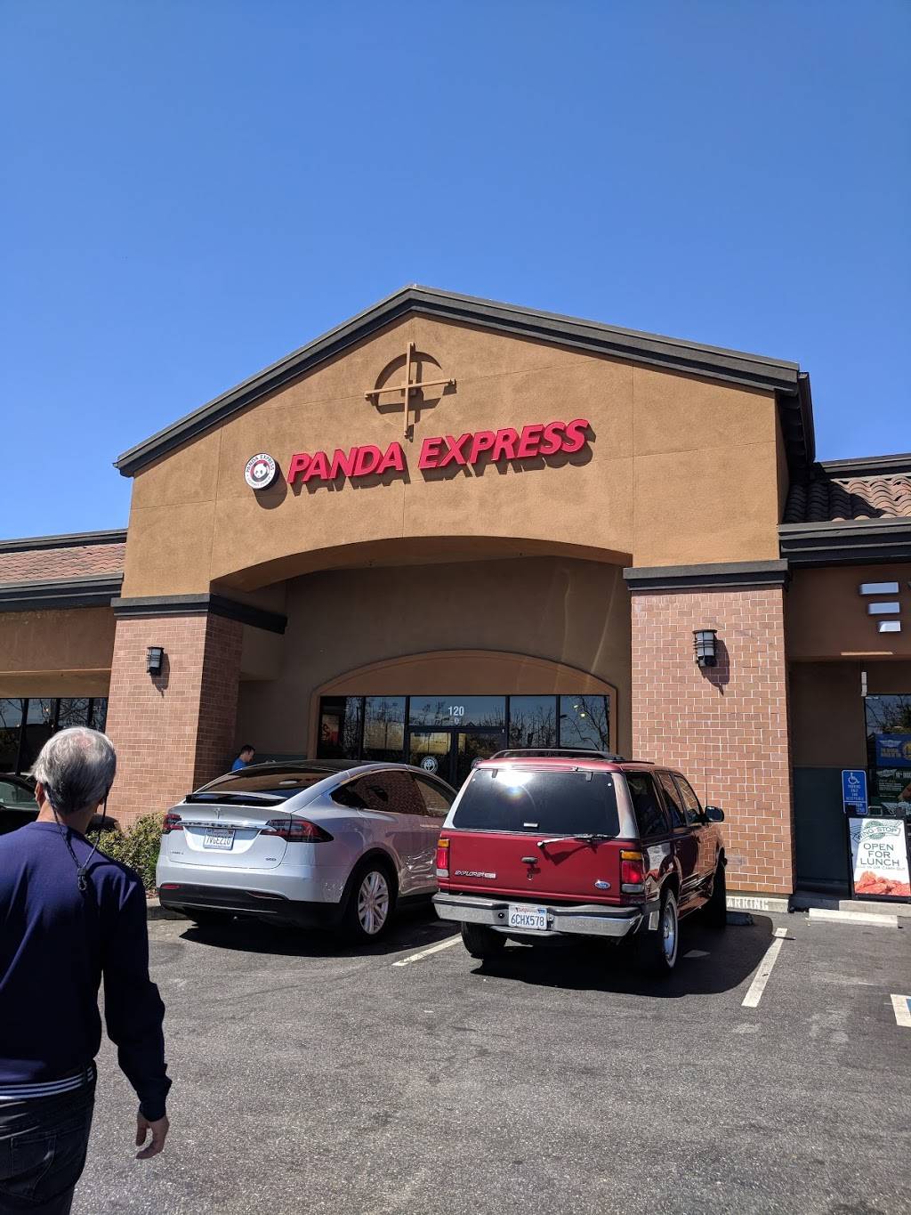 Panda Express | meal takeaway | 250 Cochrane Plaza, Morgan Hill, CA 95037, USA | 4087795296 OR +1 408-779-5296