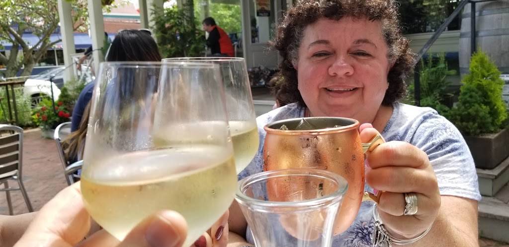 First and South | restaurant | 100 South St, Greenport, NY 11944, USA | 6313332200 OR +1 631-333-2200