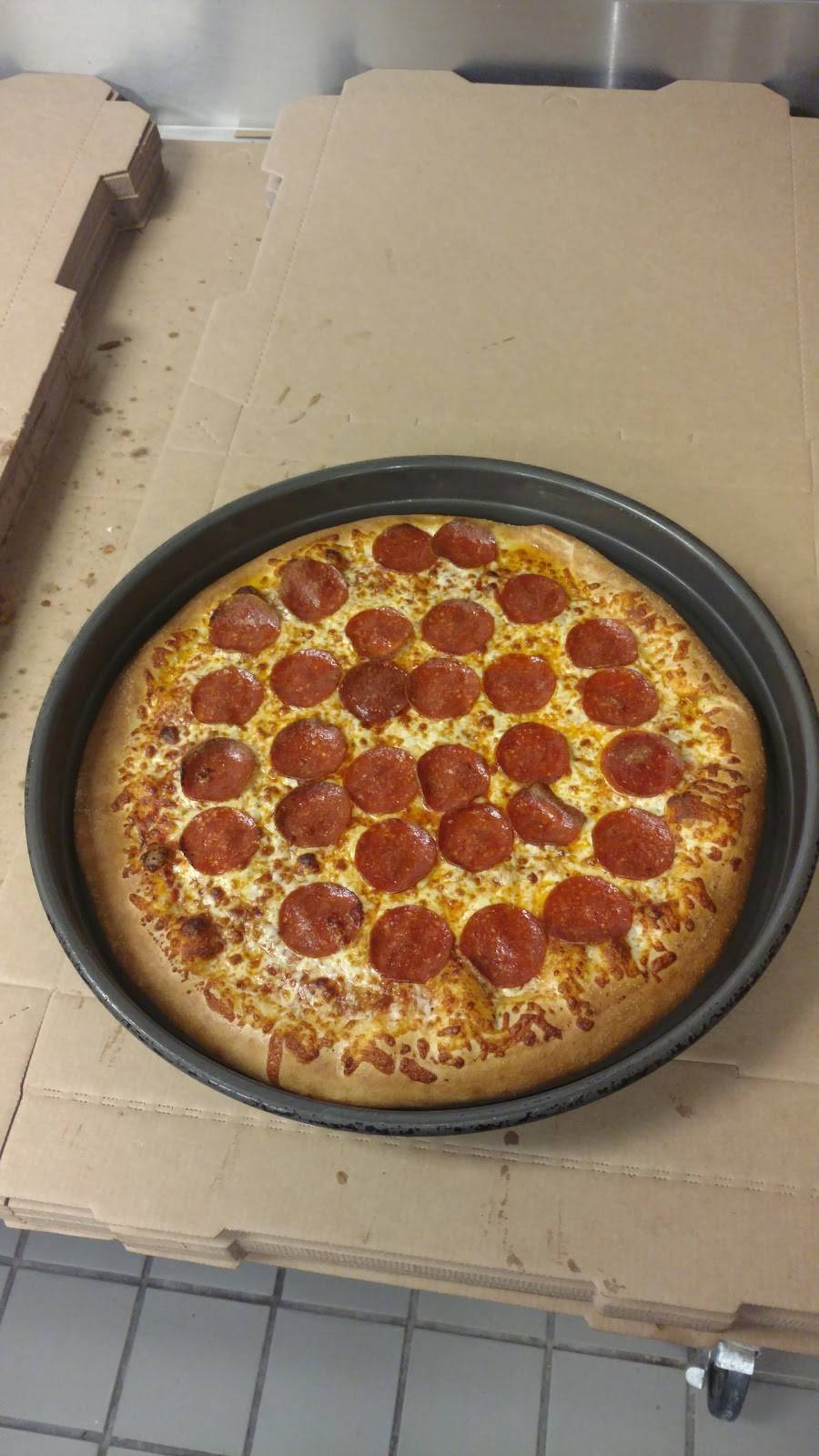 Little Caesars Pizza | meal takeaway | 1620 N Ankeny Blvd Suite 102, Ankeny, IA 50023, USA | 5159631700 OR +1 515-963-1700
