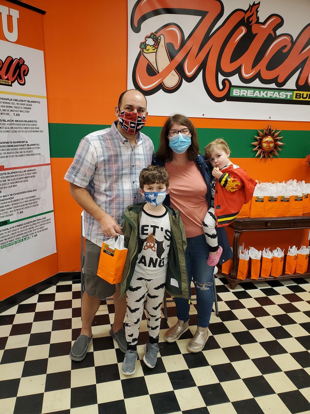 Mitchells Breakfast Burritos | restaurant | 106 Thompson Ave, West Memphis, AR 72301, USA | 8706295005 OR +1 870-629-5005