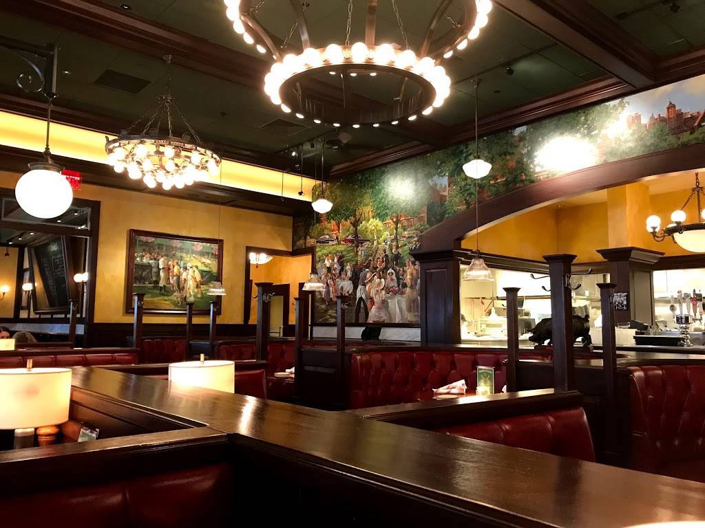 Ozzies Good Eats | restaurant | 11880 Grand Commons Ave, Fairfax, VA 22030, USA | 5713218000 OR +1 571-321-8000