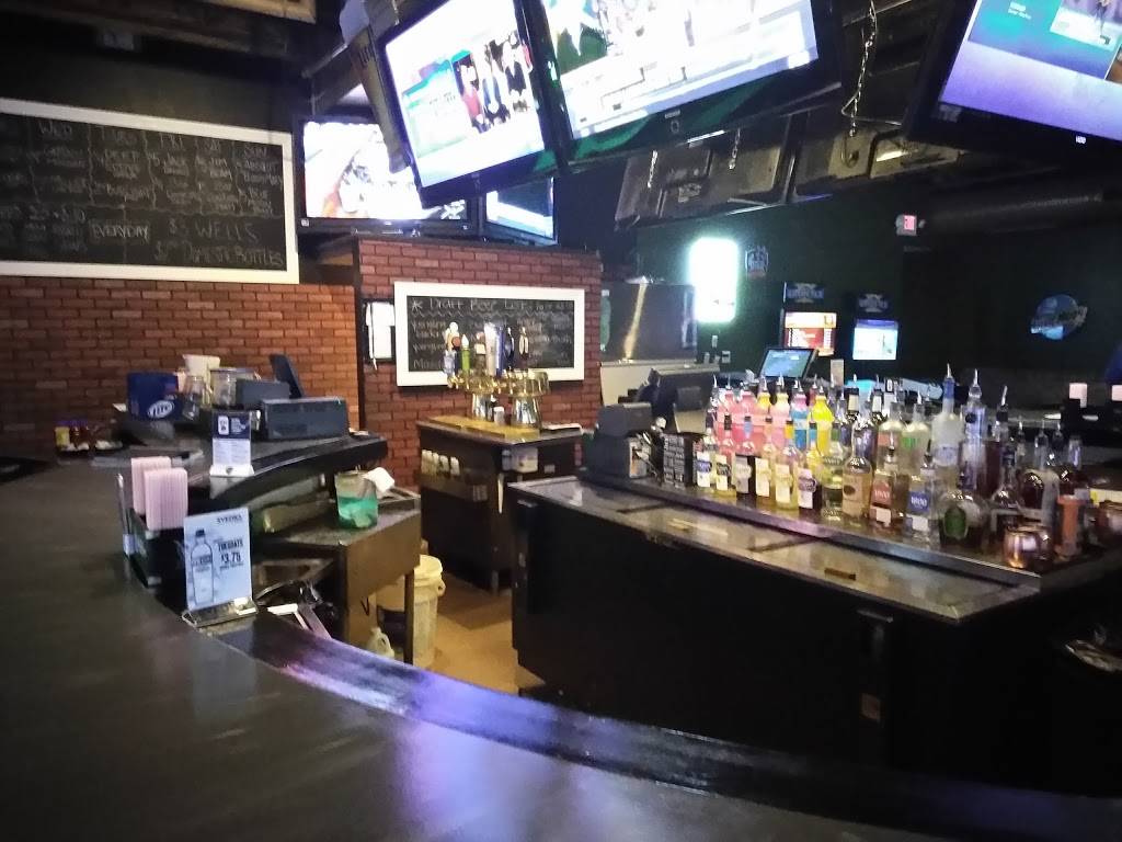 Eddys Sports Pub | restaurant | 9105 E 56th St, Indianapolis, IN 46216, USA | 3175246330 OR +1 317-524-6330