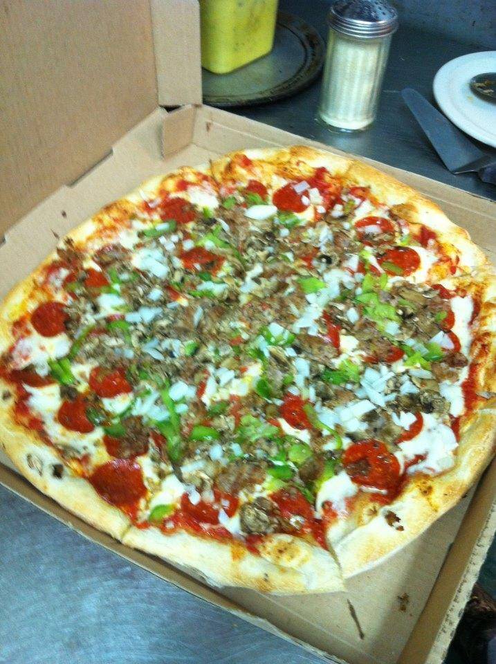 Neenas New York Style Pizza & Bistro | restaurant | 650 Henderson Dr #101, Cartersville, GA 30120, USA | 7703871188 OR +1 770-387-1188