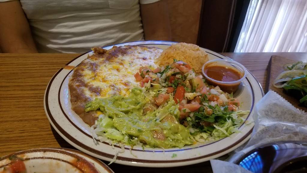 La Capilla Mexican Restaurant | restaurant | 4997 La Palma Ave, La Palma, CA 90623, USA | 7148216191 OR +1 714-821-6191