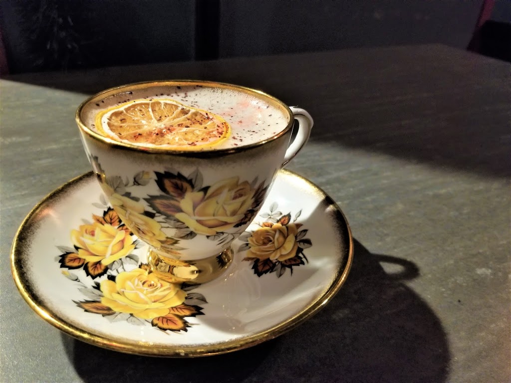 The Warren Bar & Burrow | restaurant | 245 7th St, Pittsburgh, PA 15222, USA | 4122015888 OR +1 412-201-5888