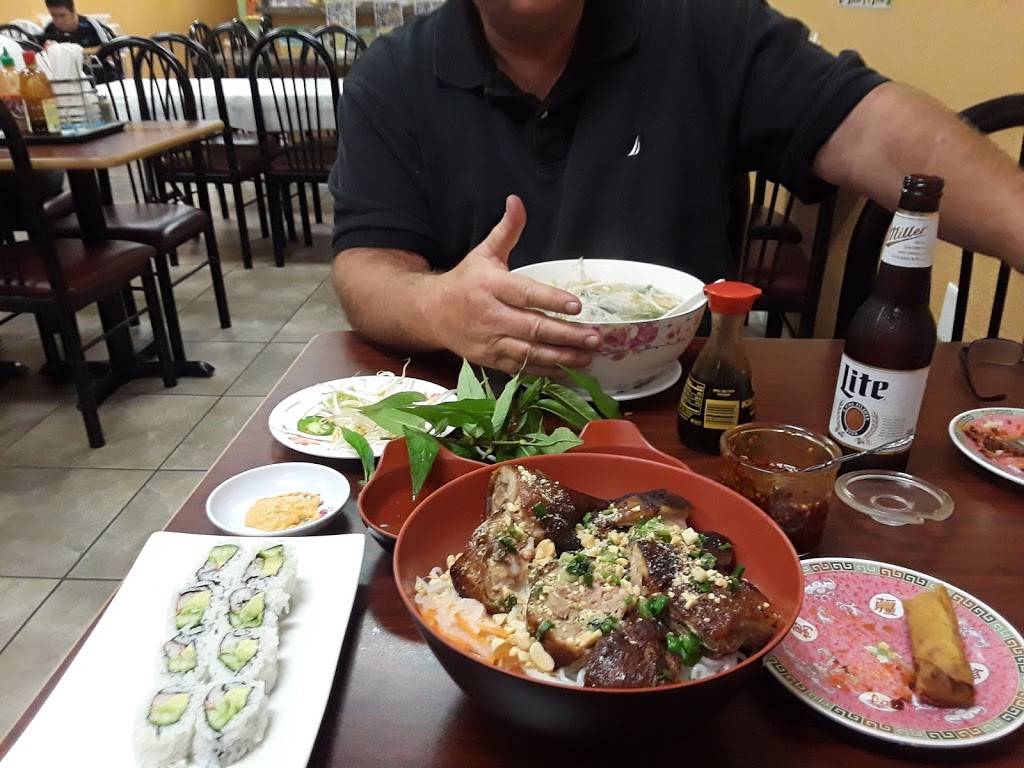 Vietnamese Cuisine And Sushi | restaurant | 3118 53rd Ave E, Bradenton, FL 34203, USA | 9412243229 OR +1 941-224-3229