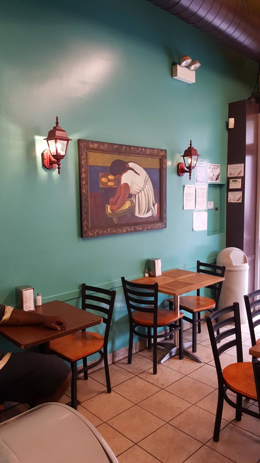 Carmelas Taqueria | restaurant | 1206 W Lawrence Ave, Chicago, IL 60640, USA | 7732755321 OR +1 773-275-5321