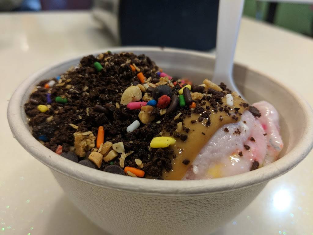 Like No Udder | restaurant | 170 Ives St, Providence, RI 02906, USA | 4012283880 OR +1 401-228-3880