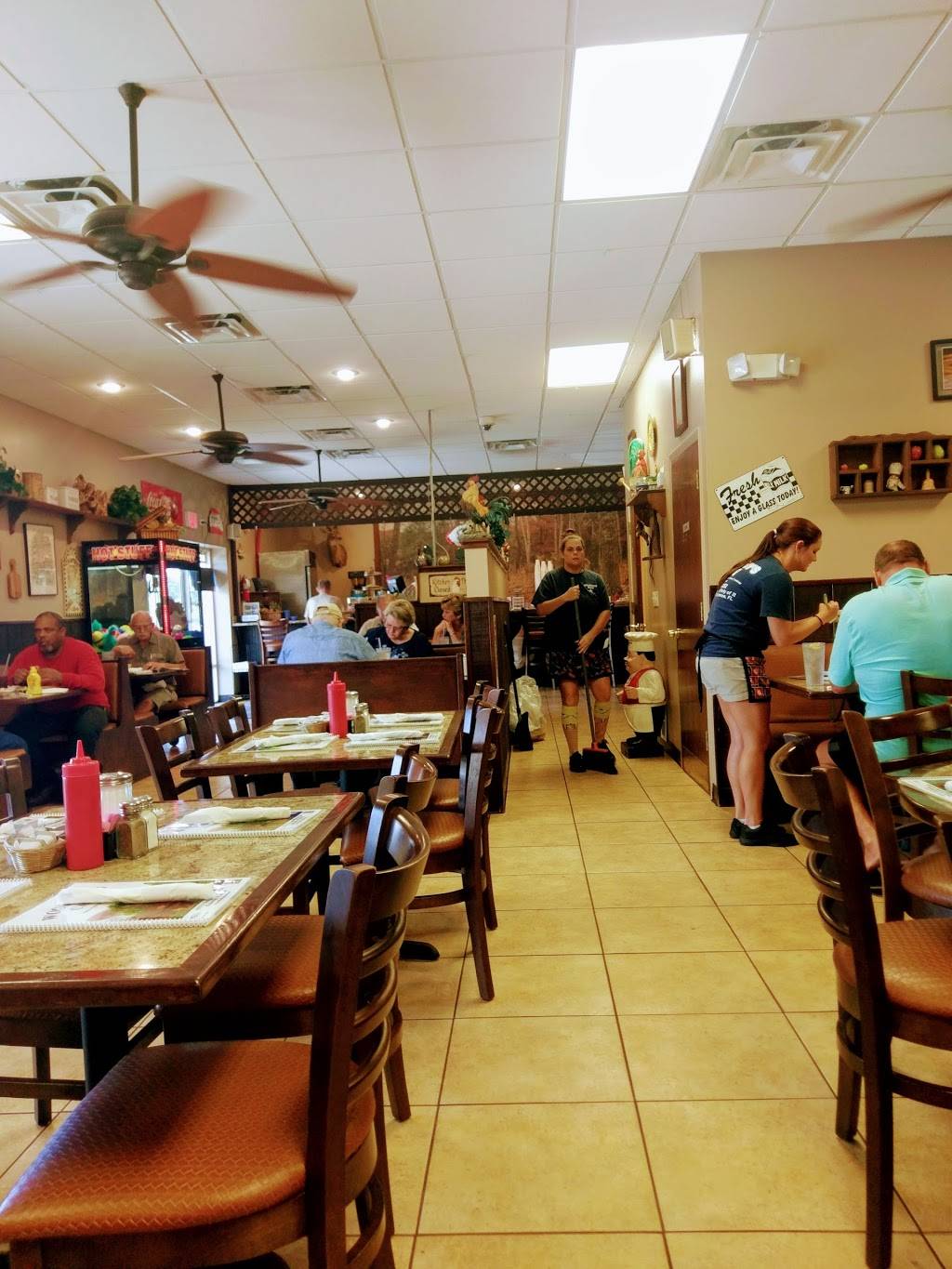 Woodsbys Countryside Cafe | cafe | 4515 S Orange Blossom Trail, Kissimmee, FL 34746, USA | 4079322252 OR +1 407-932-2252