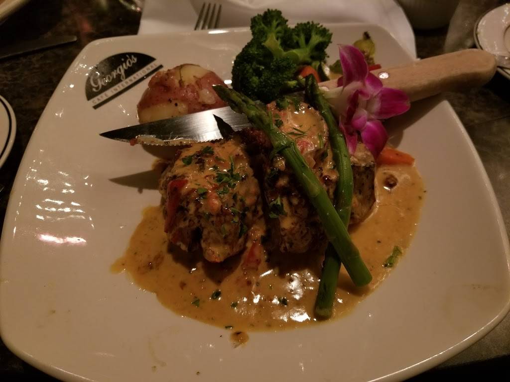 Georgios Cafe International | restaurant | 426 N Superior St, Toledo, OH 43604, USA | 4192422424 OR +1 419-242-2424