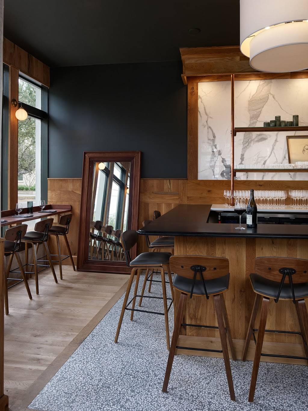 Laurel | restaurant | 161 Rutledge Ave, Charleston, SC 29403, USA | 8439745159 OR +1 843-974-5159