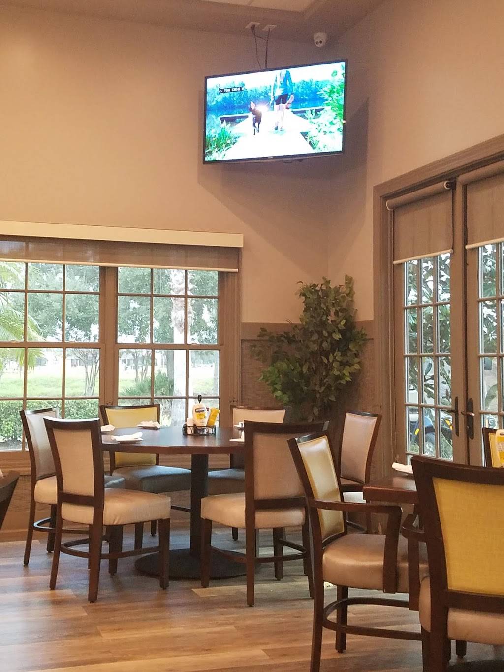 Grille At Stonegate | restaurant | 395 Village Dr, Kissimmee, FL 34759, USA | 8634277167 OR +1 863-427-7167