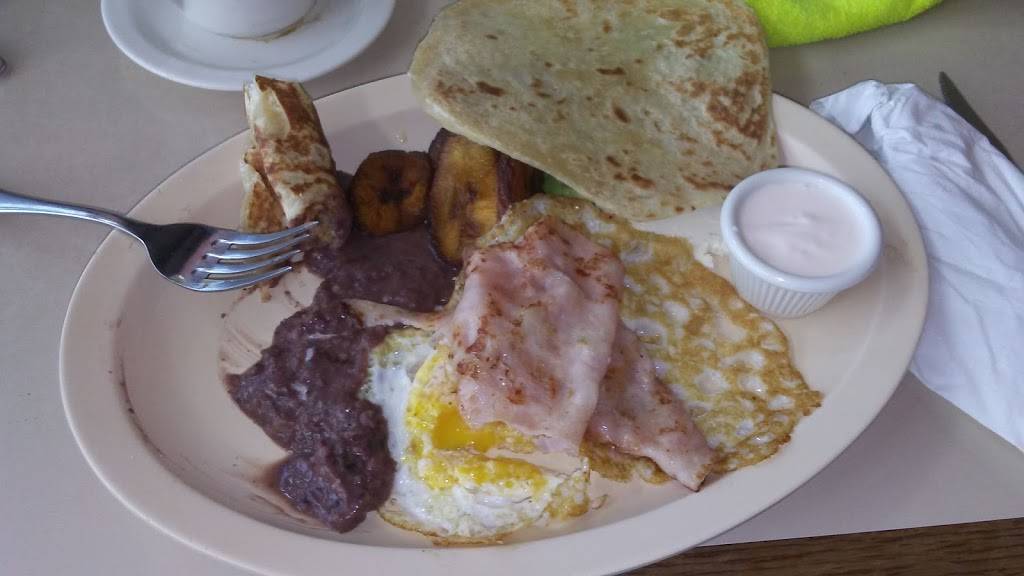 Super Pollo | restaurant | 4614 W Diversey Ave, Chicago, IL 60639, USA | 7737250700 OR +1 773-725-0700