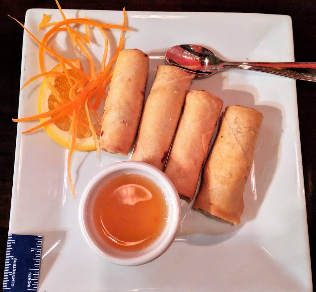 Bangkok Boulevard | restaurant | 3000 Whitney Ave, Hamden, CT 06518, USA | 2032889998 OR +1 203-288-9998