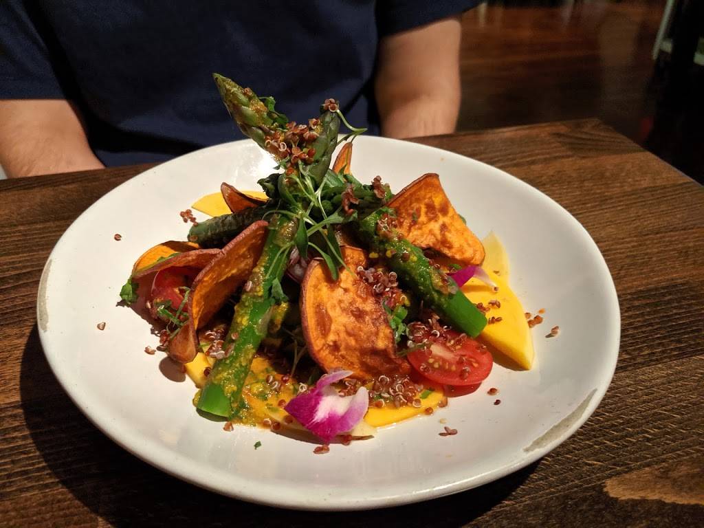 Mojo Restaurant | restaurant | 70-20 Austin St, Forest Hills, NY 11375, USA | 7182616162 OR +1 718-261-6162