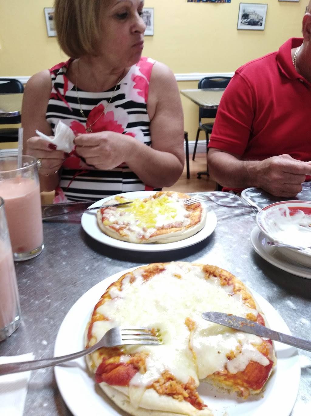 Fefas Cafe | cafe | 6821 W Hillsborough Ave, Tampa, FL 33634, USA | 8138894818 OR +1 813-889-4818