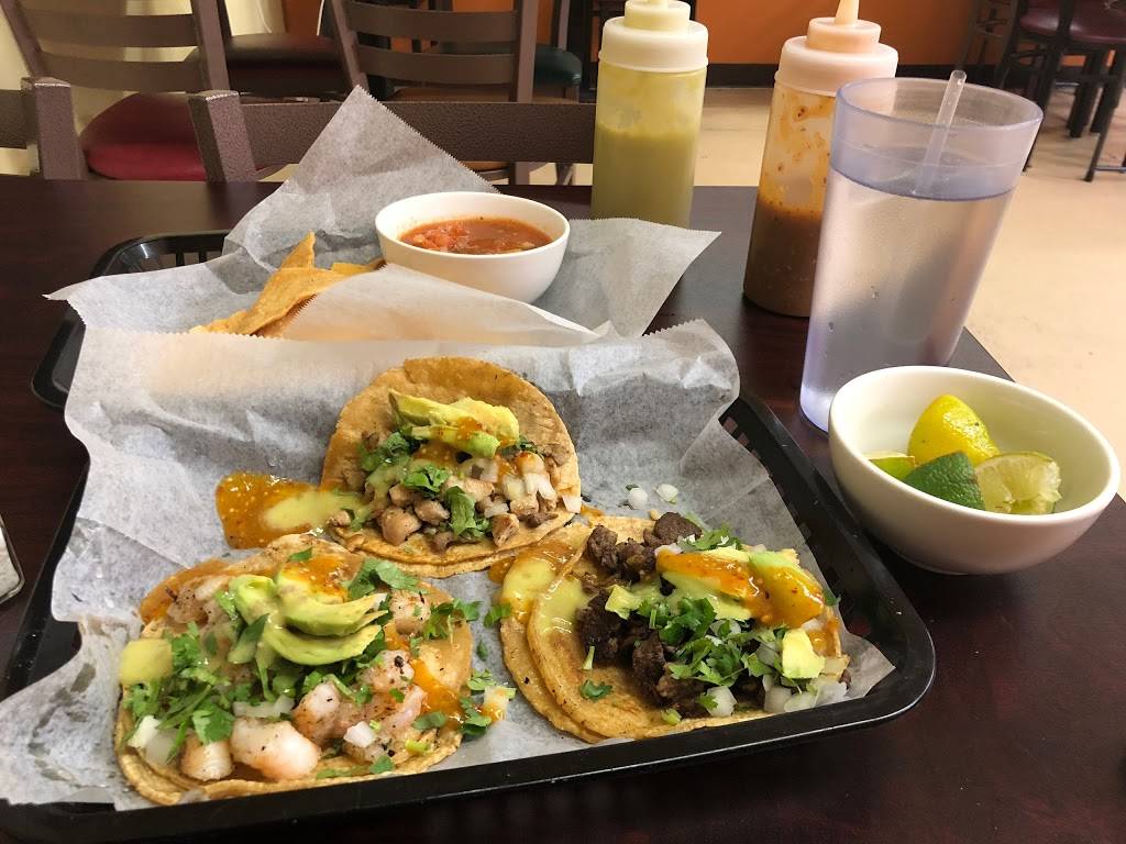 Menudos La China | restaurant | 100 N 8th St, Goshen, IN 46528, USA | 5749718398 OR +1 574-971-8398