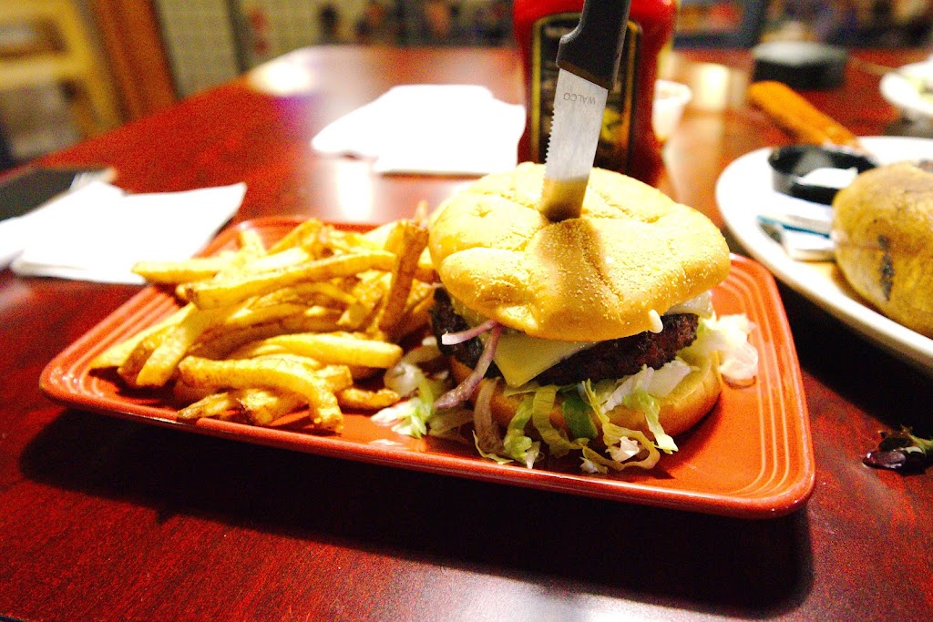 Wild Winds Station | restaurant | 107 NE Cedar St, Madras, OR 97741, USA | 5414605110 OR +1 541-460-5110