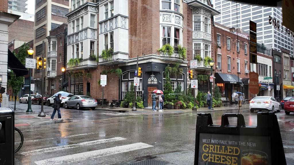 Manhattan Bagel | bakery | 125 S 18th St, Philadelphia, PA 19103, USA | 2155644340 OR +1 215-564-4340