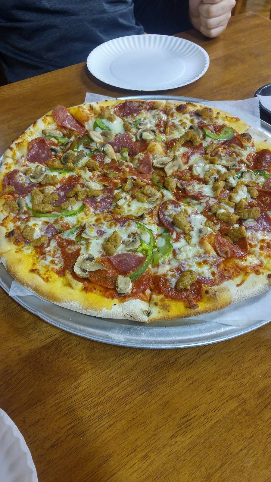 Rustica Pizza | restaurant | 146 Belgrade Ave, Roslindale, MA 02131, USA | 6173277707 OR +1 617-327-7707