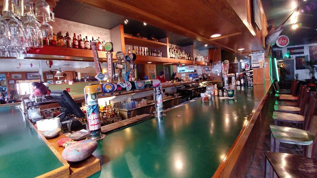 Route 6 Café & Lounge | restaurant | 40801 US-6, Avon, CO 81620, USA | 9709496393 OR +1 970-949-6393