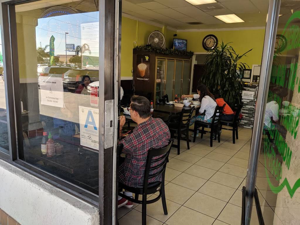 Vietnamese Pho | restaurant | 6729, 14201 S Inglewood Ave, Hawthorne, CA 90250, USA | 4246754596 OR +1 424-675-4596