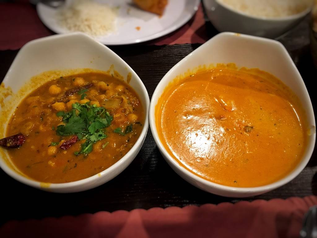 Siri Indian Restaurant | restaurant | 1520 W Taylor St, Chicago, IL 60607, USA | 3127667474 OR +1 312-766-7474