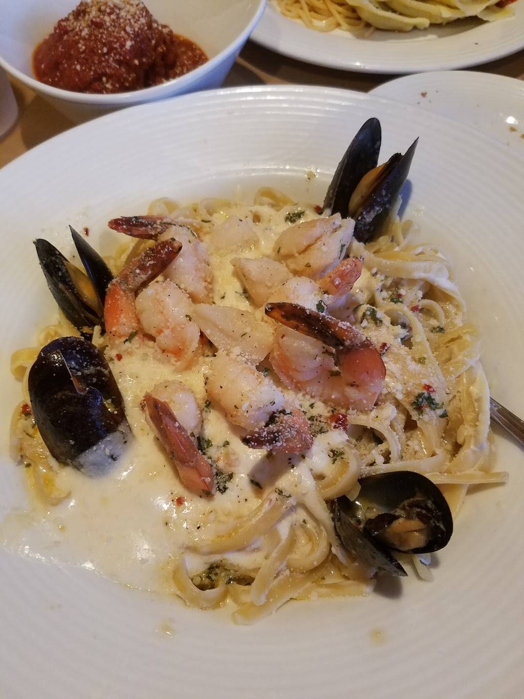 DiMilles Italian Restaurant | restaurant | 3492 Adams Ave, San Diego, CA 92116, USA | 6192833153 OR +1 619-283-3153