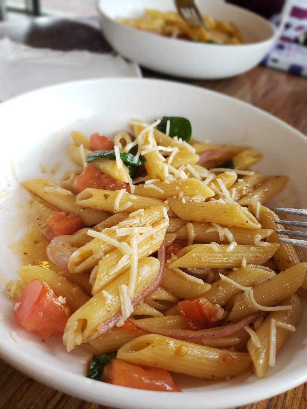 Noodles and Company | restaurant | 4624 Town Crossing Dr, Jacksonville, FL 32246, USA | 9045167757 OR +1 904-516-7757