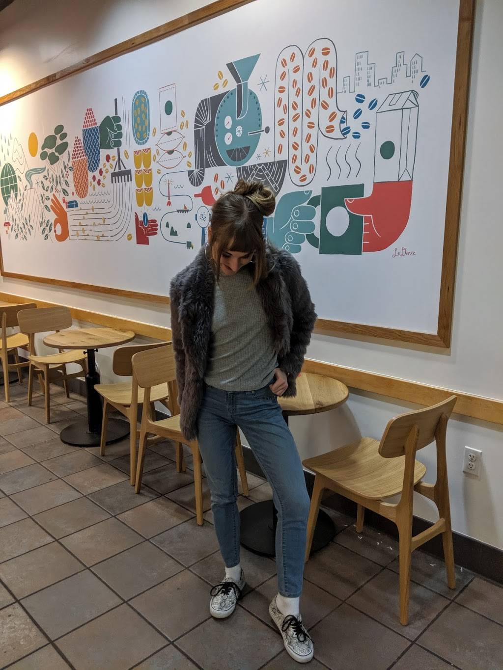 Starbucks | cafe | 2107 E Beltline Ave NE, Grand Rapids, MI 49525, USA | 6163636530 OR +1 616-363-6530