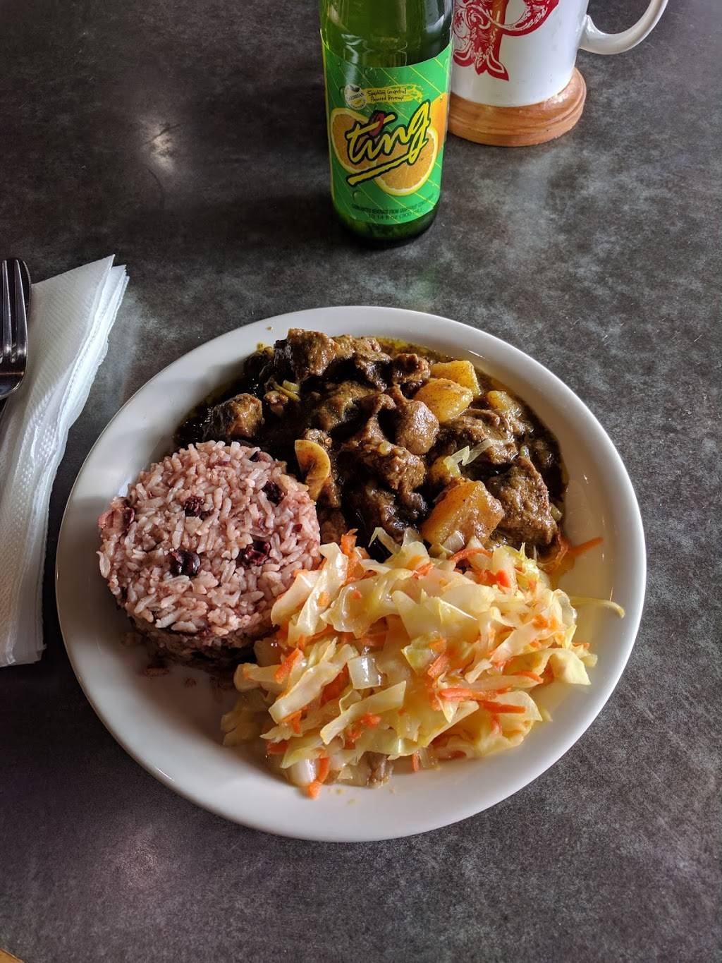 Hot Pot Caribbean Cuisine | restaurant | 2081 N Arizona Ave # 132, Chandler, AZ 85225, USA | 4807227577 OR +1 480-722-7577