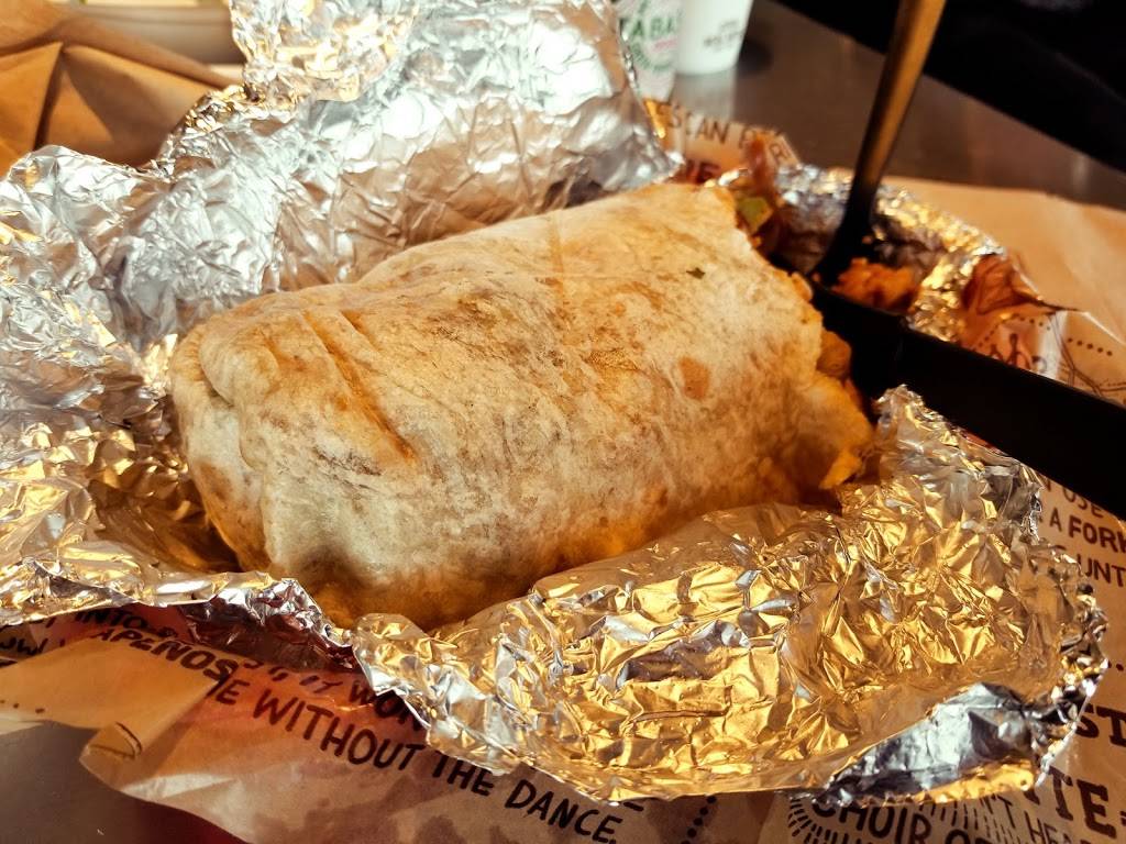 Chipotle Mexican Grill | restaurant | 501 N State College Blvd Ste A, Fullerton, CA 92831, USA | 7145252121 OR +1 714-525-2121