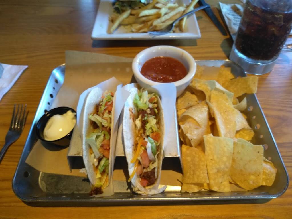 Chilis Grill & Bar | meal takeaway | 215 State Rd 312, St. Augustine, FL 32086, USA | 9048242216 OR +1 904-824-2216