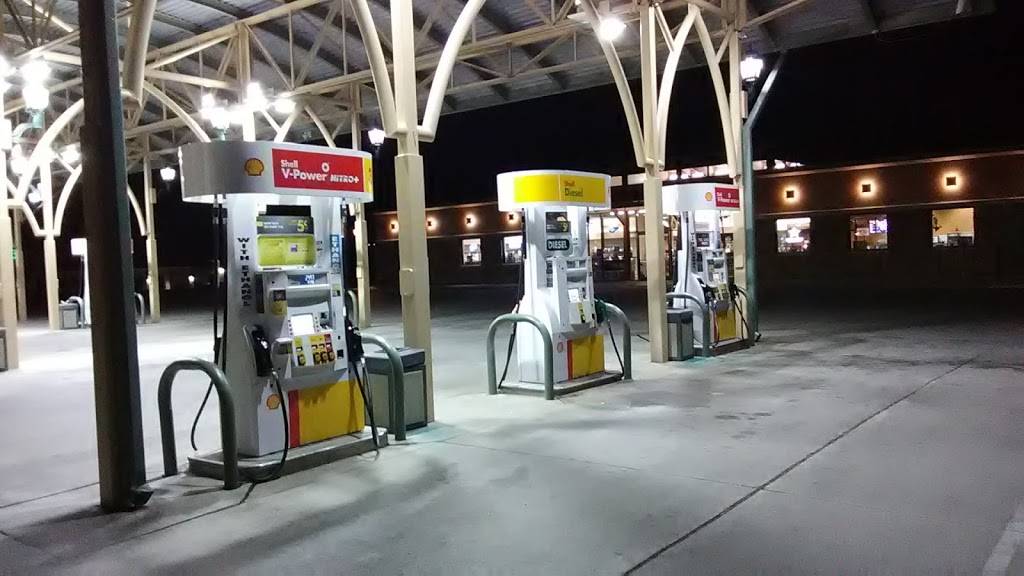 Prairie Lake Shell | meal takeaway | 8600 Amber Hill Ct, Lincoln, NE 68526, USA | 4023280383 OR +1 402-328-0383