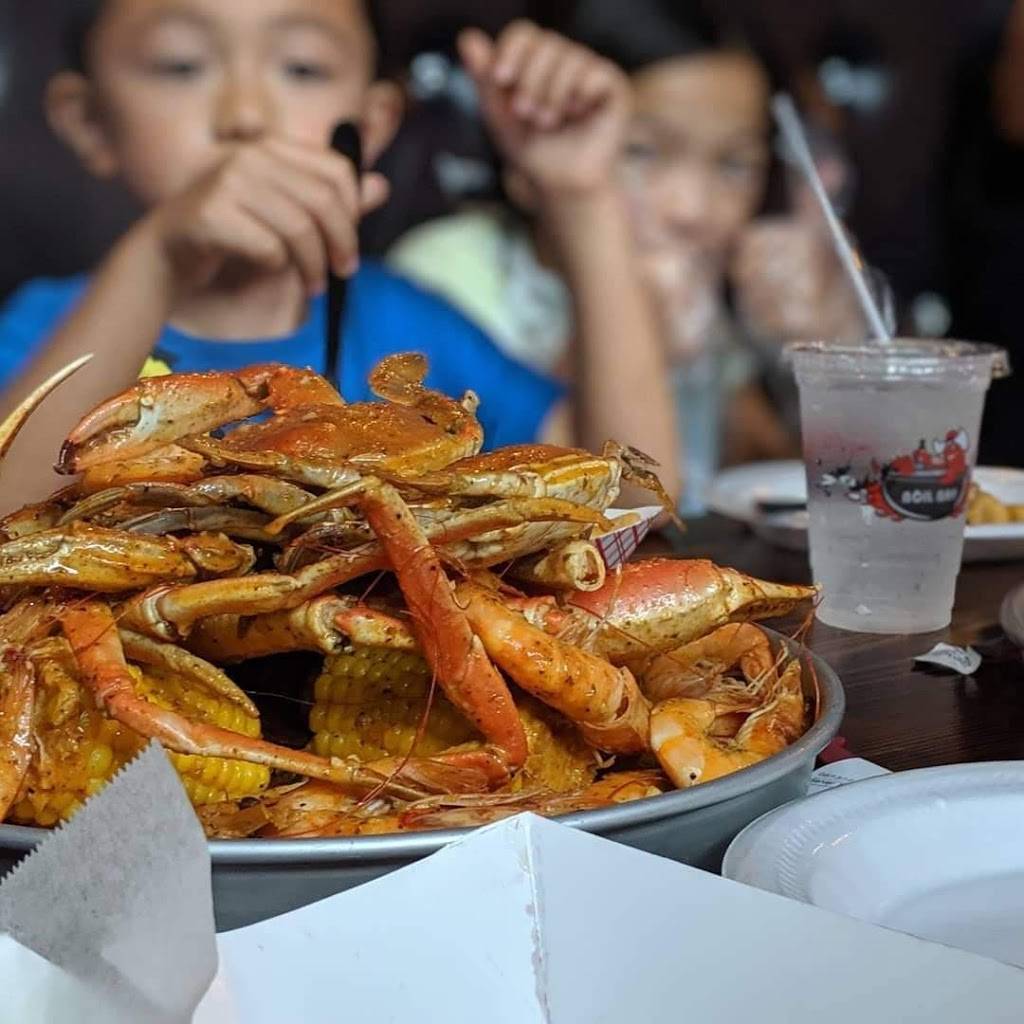 Boil Bay Seafood City | restaurant | 5957 E Virginia Beach Blvd, Norfolk, VA 23502, USA | 7579621088 OR +1 757-962-1088
