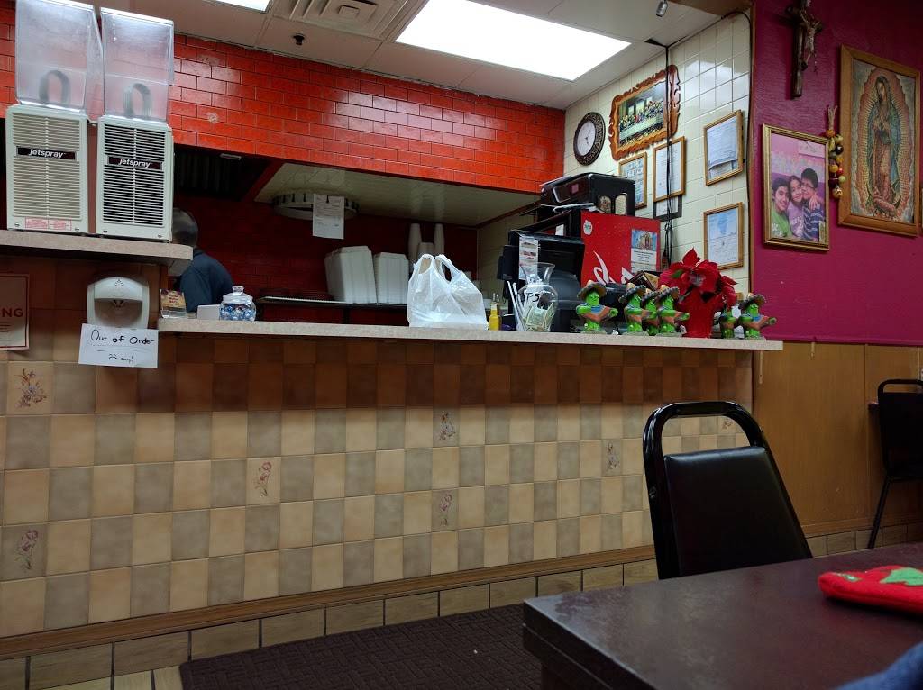 Tuxpan Mexican Grill | restaurant | 1227, 5540 N Milwaukee Ave, Chicago, IL 60630, USA | 7739304284 OR +1 773-930-4284