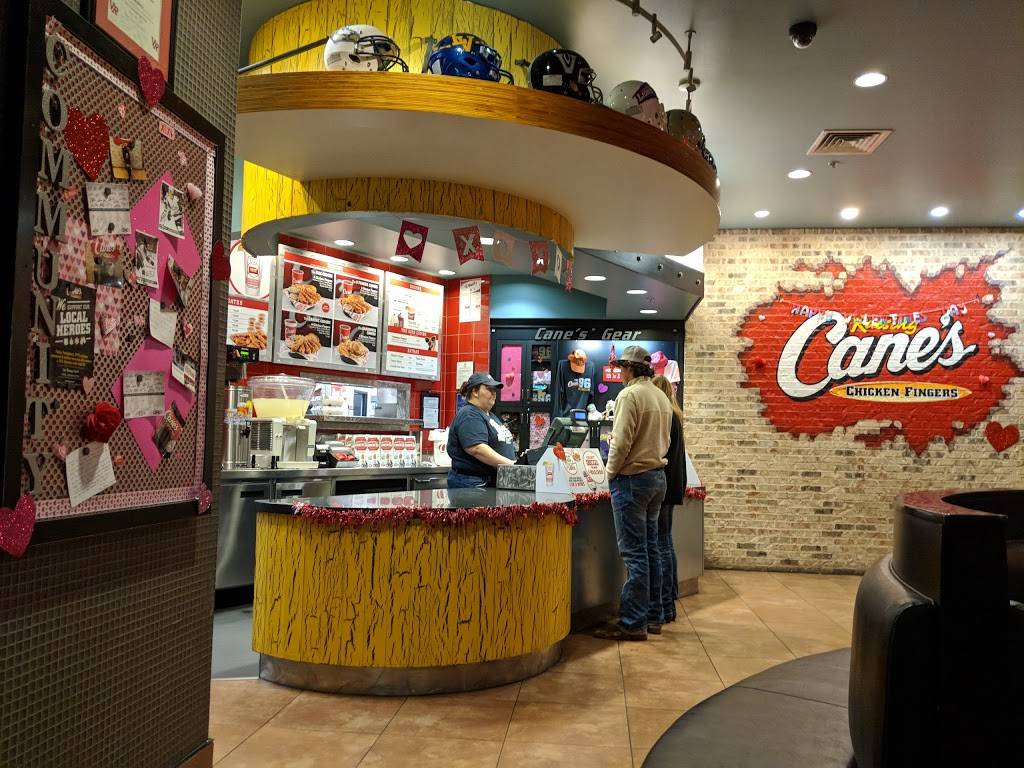 Raising Canes Chicken Fingers | meal takeaway | 1456 E Whitestone Blvd, Cedar Park, TX 78613, USA | 5122606454 OR +1 512-260-6454