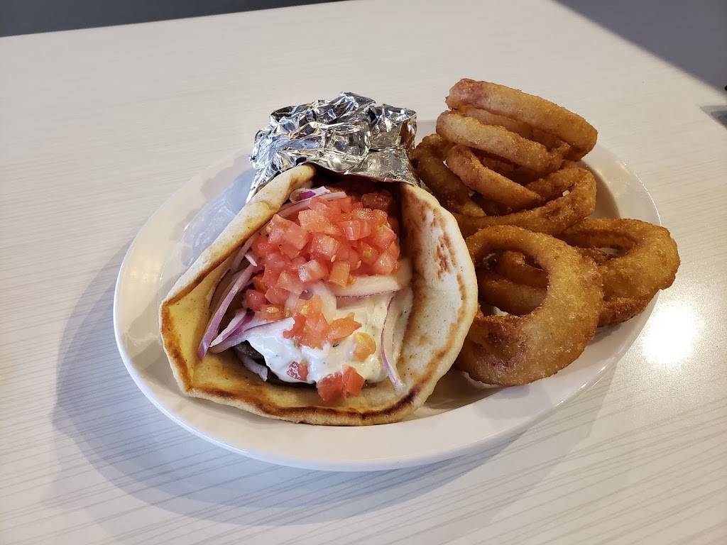 Leos Coney Island | restaurant | 6080 28th St SE, Grand Rapids, MI 49546, USA | 6162853300 OR +1 616-285-3300