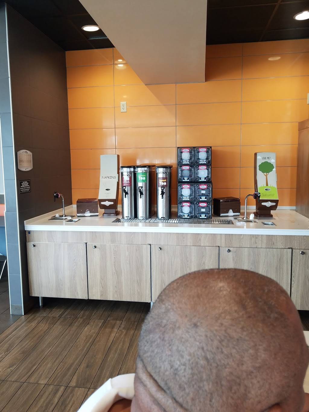 McDonalds | cafe | 798 W Market St, Bolivar, TN 38008, USA | 7316584889 OR +1 731-658-4889