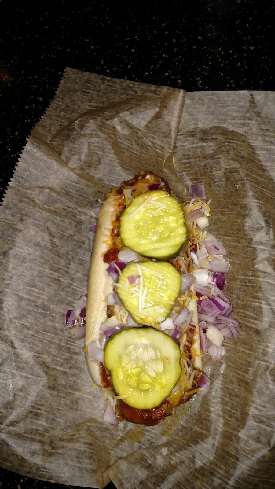 Hoppers Pike Street Grill | restaurant | 1208 W Pike St, Goshen, IN 46526, USA | 5745339800 OR +1 574-533-9800