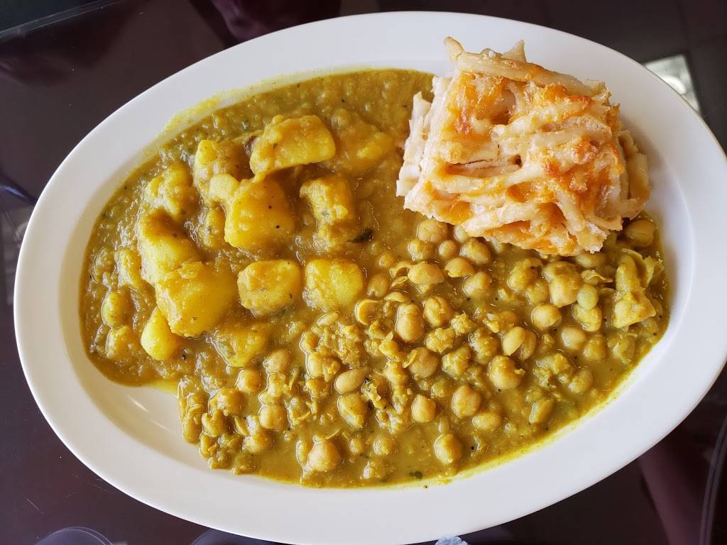 Chaconia | restaurant | 5420 Lawndale St #500, Houston, TX 77023, USA | 8328311373 OR +1 832-831-1373