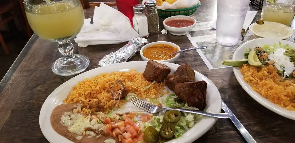 Las Fajitas | restaurant | 2401 Edge O Lake Dr, Antioch, TN 37013, USA | 6153992244 OR +1 615-399-2244