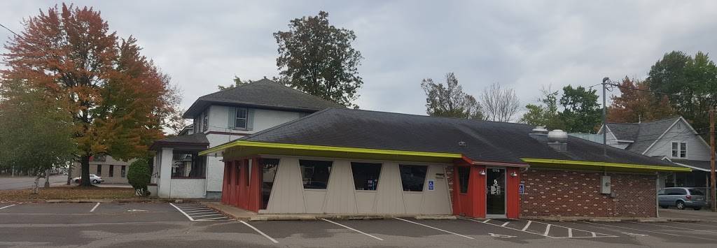 Fat Joes Pizzeria | restaurant | 1716 Grand Ave, Wausau, WI 54403, USA | 7152980902 OR +1 715-298-0902