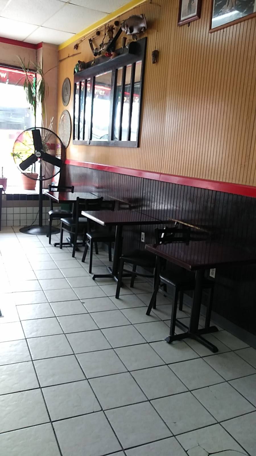 Ashburton Pizza Restaurant | restaurant | 171 Ashburton Ave, Yonkers, NY 10701, USA | 9149653007 OR +1 914-965-3007