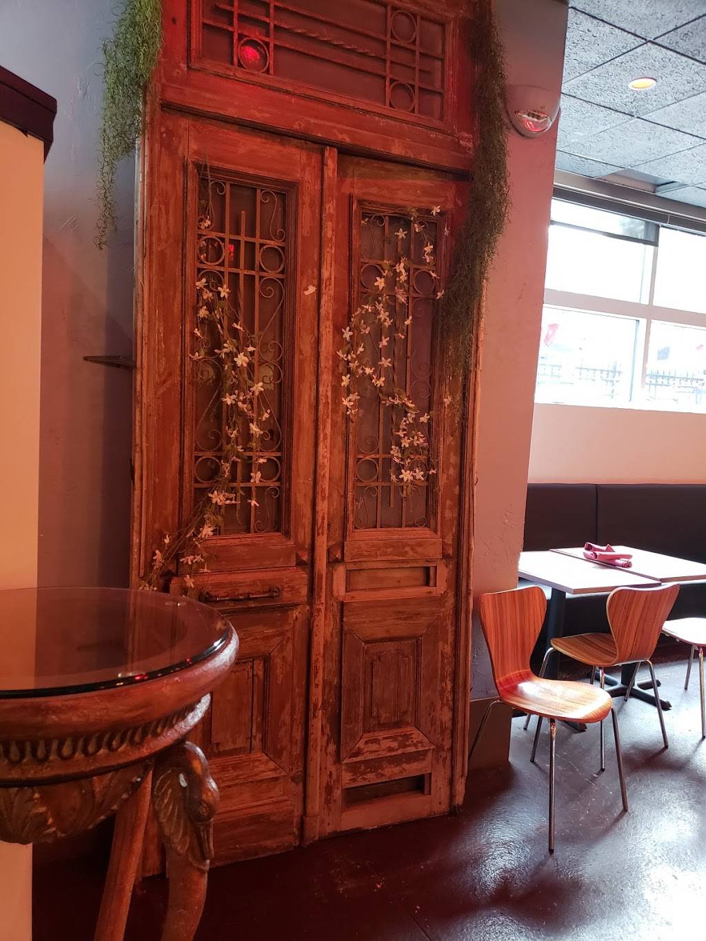 Hells Kitchen Pizzeria | restaurant | 3950 University Dr, Fairfax, VA 22030, USA | 7033571957 OR +1 703-357-1957