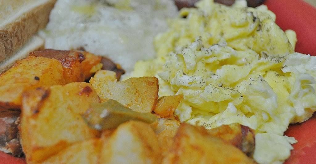 Lillie Maes Southern Cafe | restaurant | 705 W Columbus Dr, Tampa, FL 33602, USA | 7273340930 OR +1 727-334-0930