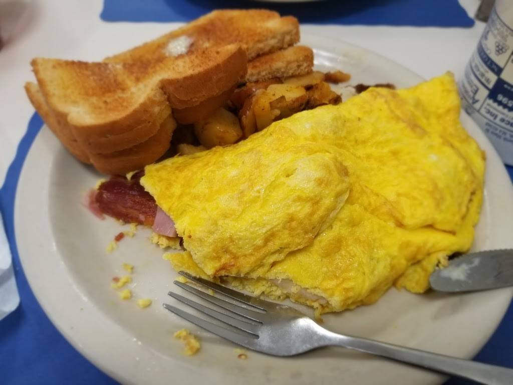 Toast of the Town | restaurant | 348 N Main St, Randolph, MA 02368, USA | 7819613883 OR +1 781-961-3883