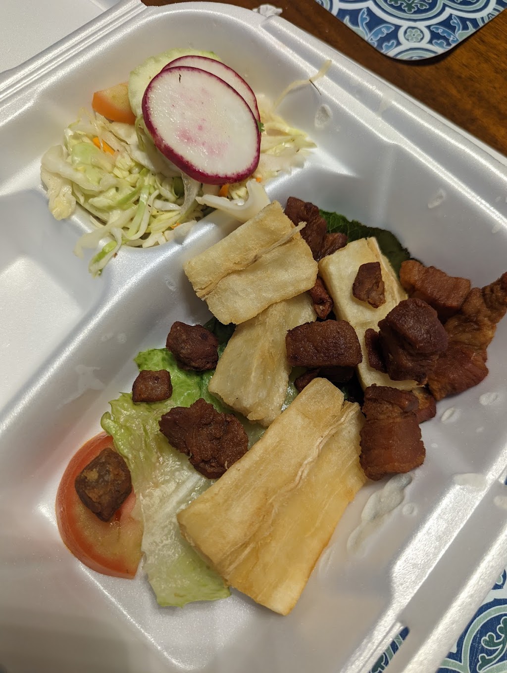 Rubens Pupuseria and Restaurante | restaurant | 3330 W Court St, Pasco, WA 99301, USA | 5093805219 OR +1 509-380-5219